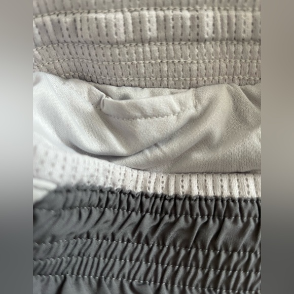 Nike Dri-Fit Charcoal Gray Running Shorts Athletic Gym Workout Lined 3” Sz L - Picture 6 of 7